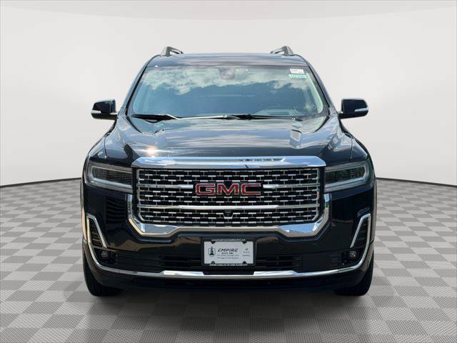 Used 2022 GMC Acadia Denali w/ Denali Technology Package AWD/4WD image 2