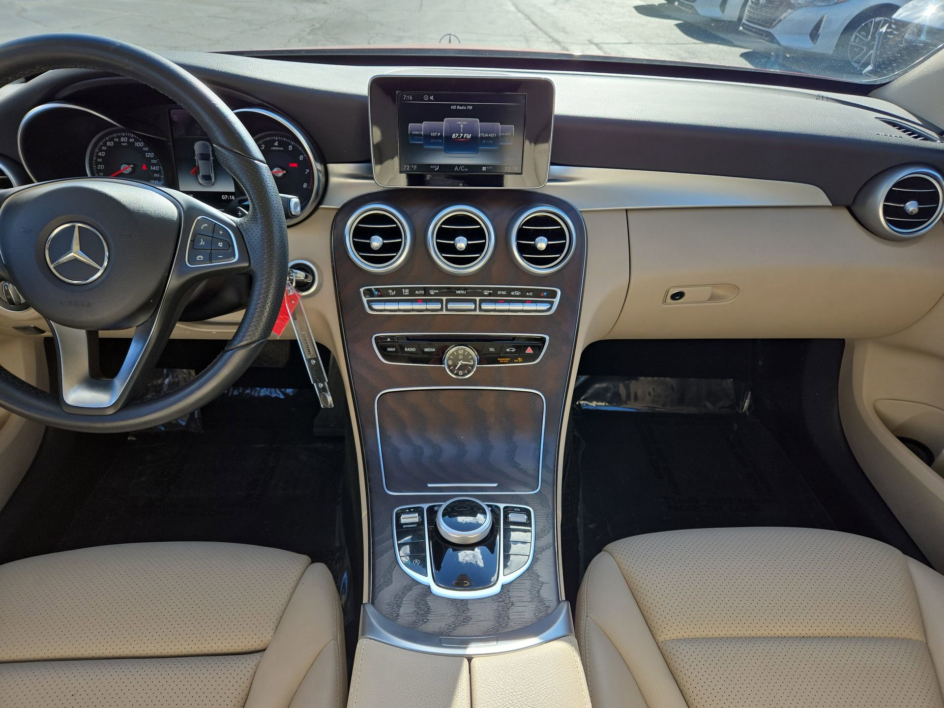 Used 2018 Mercedes-Benz C 300 Sedan image 23