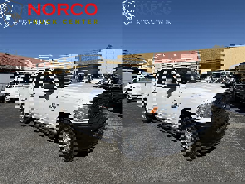 Used 2017 RAM 2500 Tradesman w/ Popular Equipment Group image 2