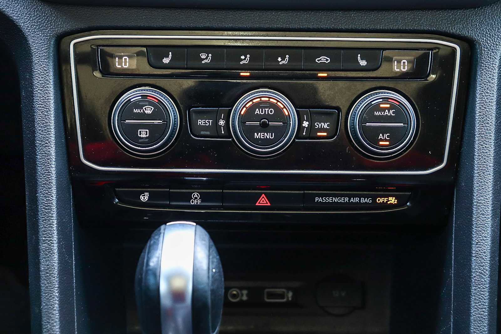 Used 2019 Volkswagen Atlas SEL image 14