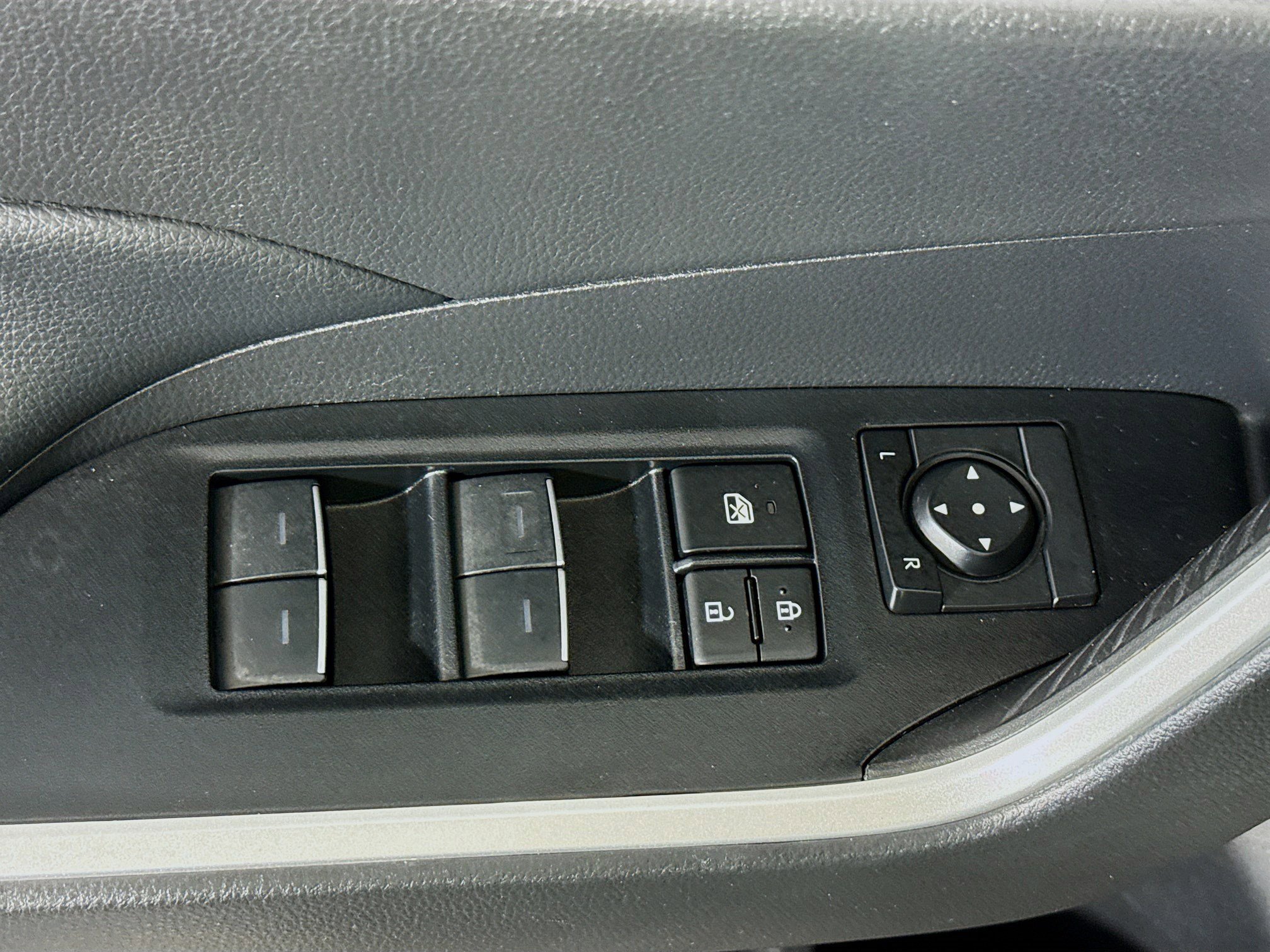 Used 2023 Toyota RAV4 XLE w/ XLE Grade Weather Package image 24