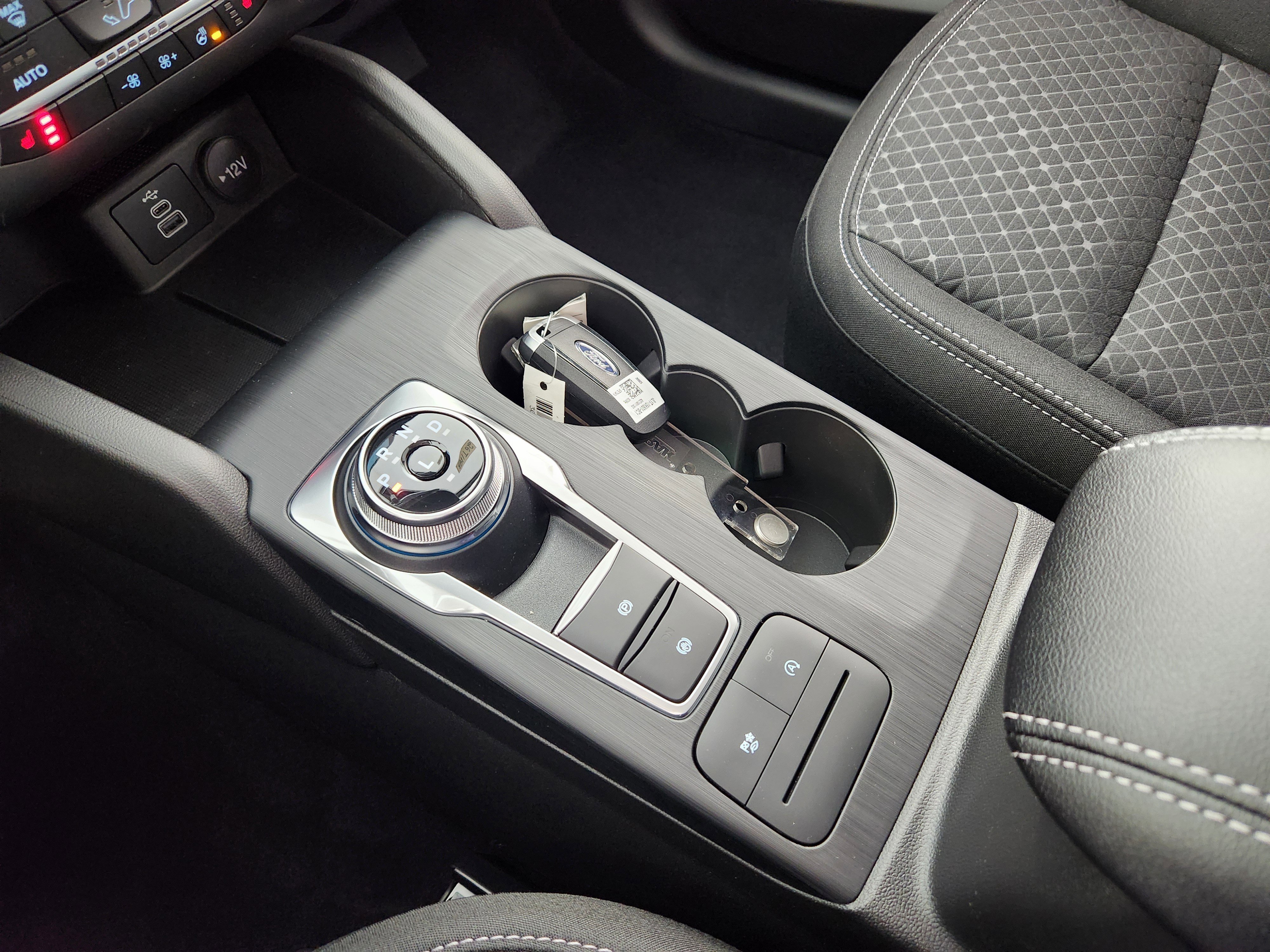 New 2026 Ford Escape Active w/ Cold Weather Package image 25