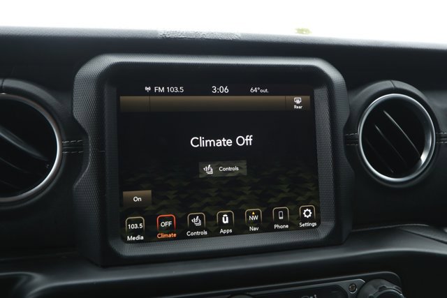 Used 2021 Jeep Wrangler Unlimited Sahara w/ Cold Weather Group image 16