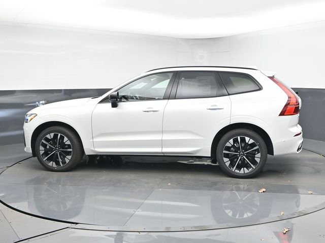 New 2026 Volvo XC60 B5 Plus w/ Protection Package Premier image 5