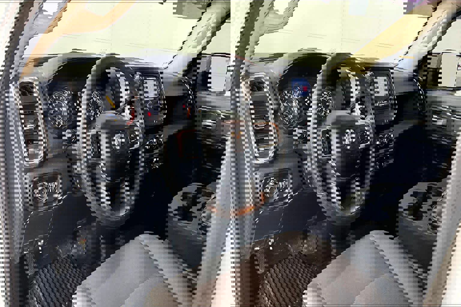 Used 2019 RAM 2500 Big Horn AWD/4WD image 17