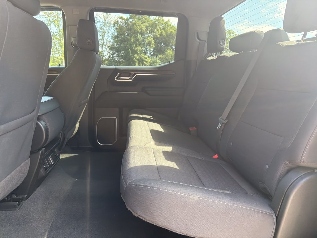 Certified 2023 Chevrolet Silverado 1500 LT AWD/4WD image 25