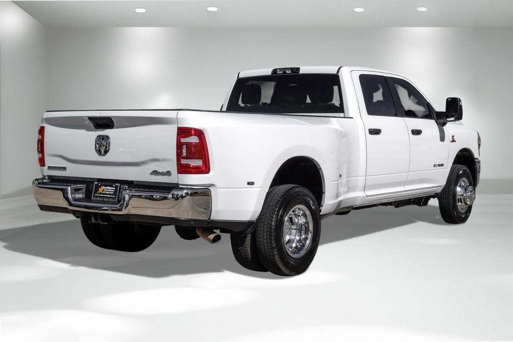 Used 2024 RAM 3500 Big Horn w/ Safety Group AWD/4WD image 6
