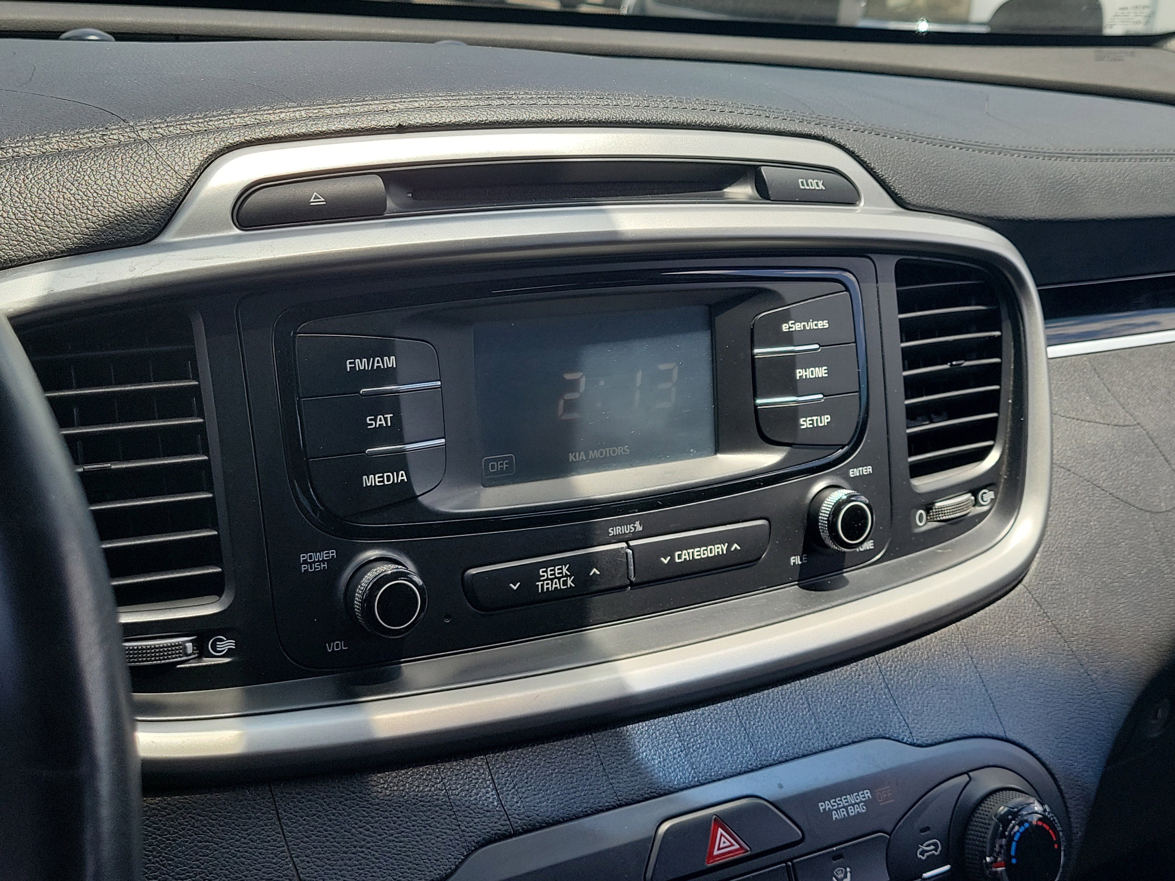 Used 2016 Kia Sorento FWD w/ LX Convenience Package image 30