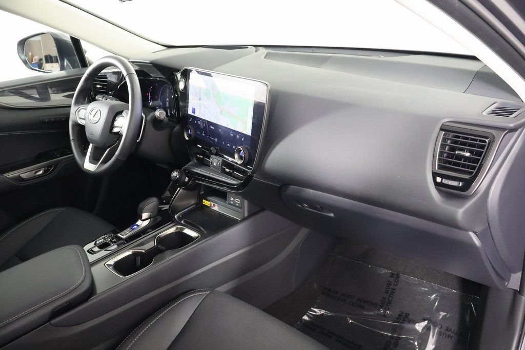 Certified 2026 Lexus NX 350h AWD w/ Accessory Package (2T) image 9