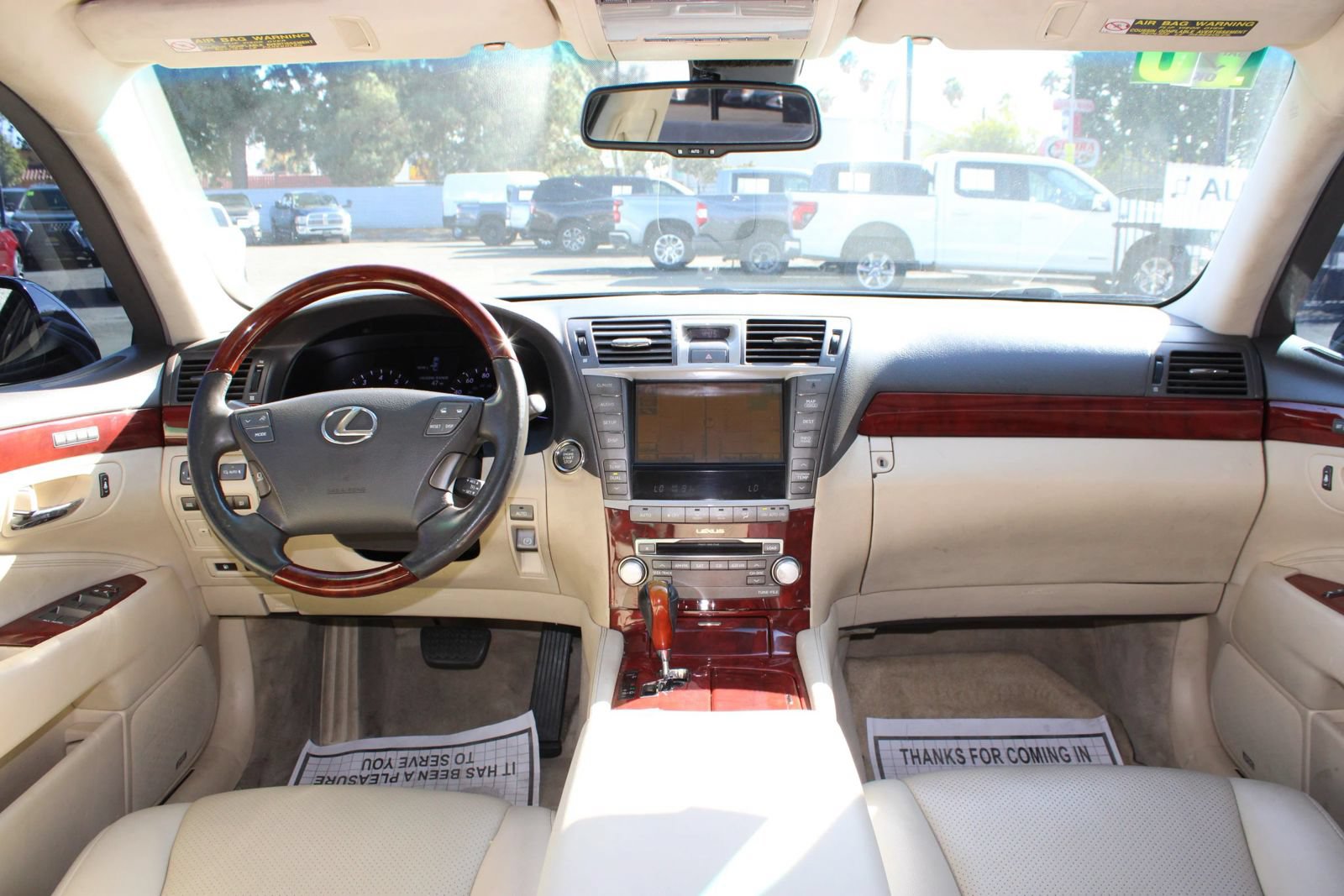 Used 2010 Lexus LS 460 RWD image 22