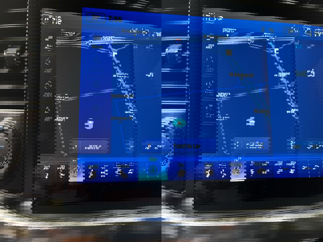 Used 2023 Ford F150 Lariat w/ Max Trailer Tow Package image 5