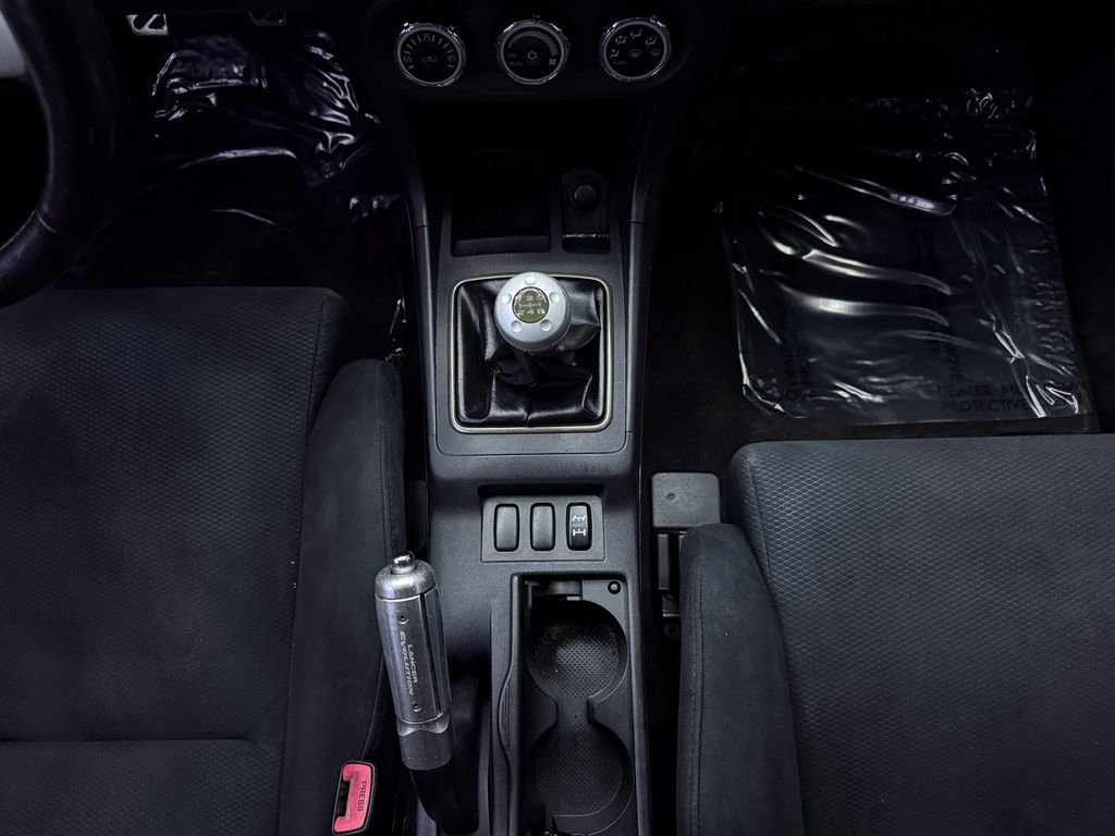 Used 2014 Mitsubishi Lancer Evolution GSR image 23