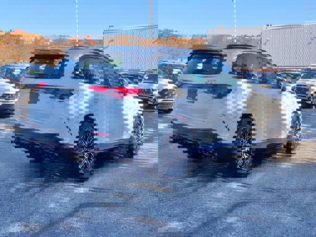 New 2026 Mercedes-Benz GLC 43 AMG 4MATIC image 6