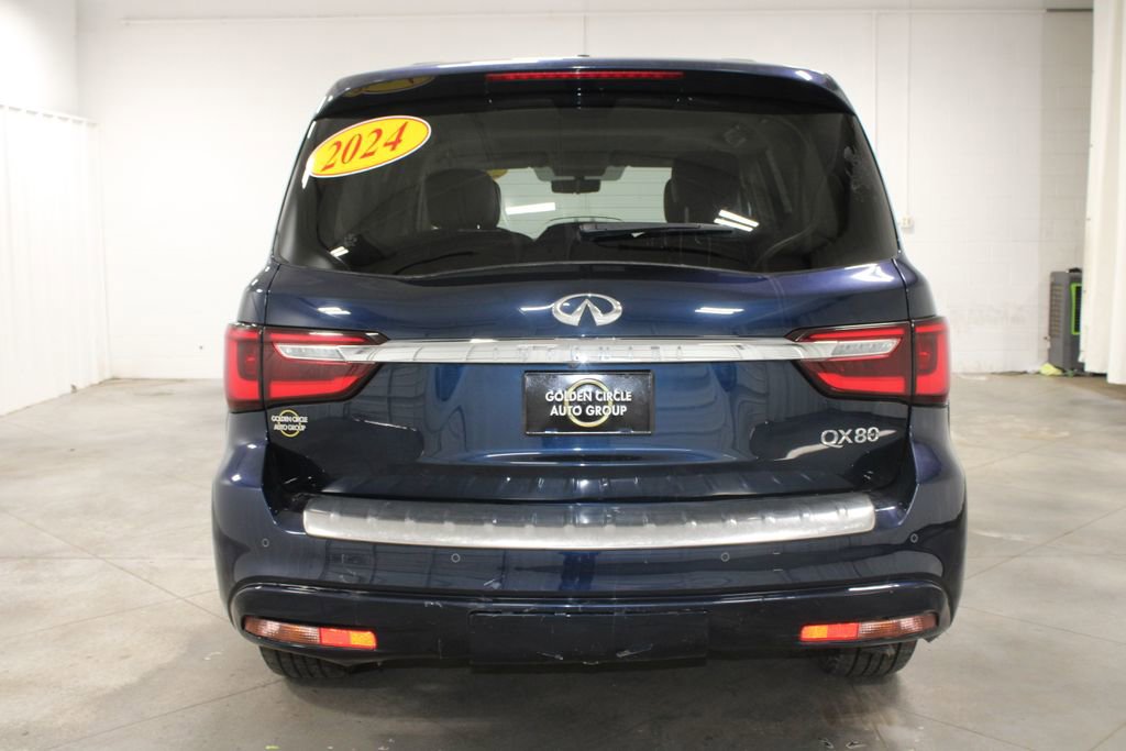 Used 2024 INFINITI QX80 Luxe image 8