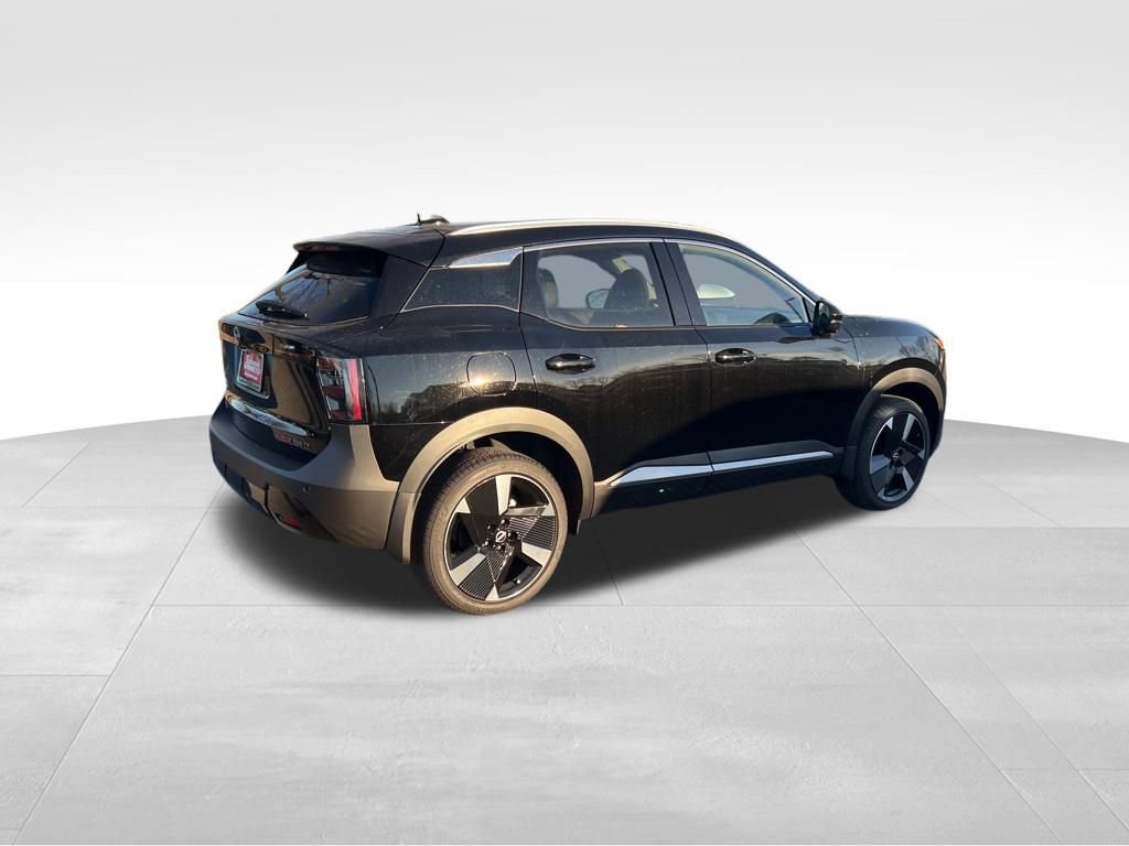 New 2025 Nissan Kicks SR image 4