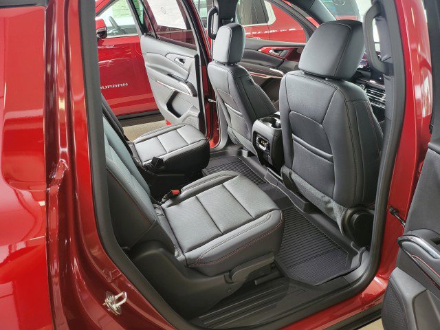 New 2026 Chevrolet Traverse Z71 w/ Driver Confidence Package image 23