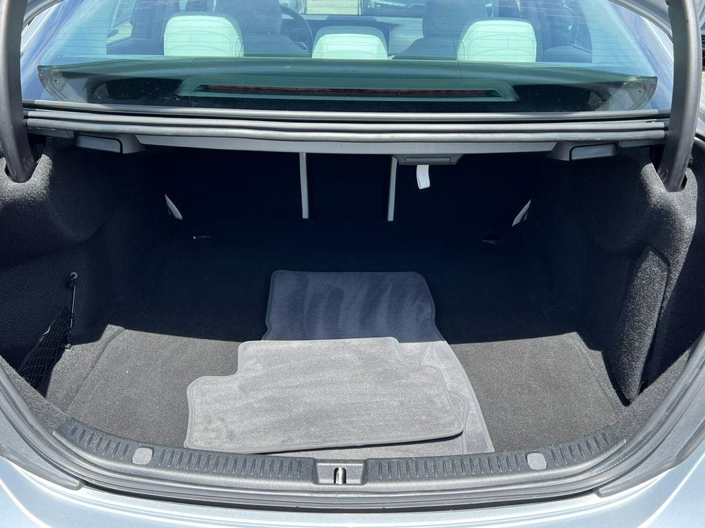Used 2023 Mercedes-Benz E 350 4MATIC Sedan w/ Premium Package image 40