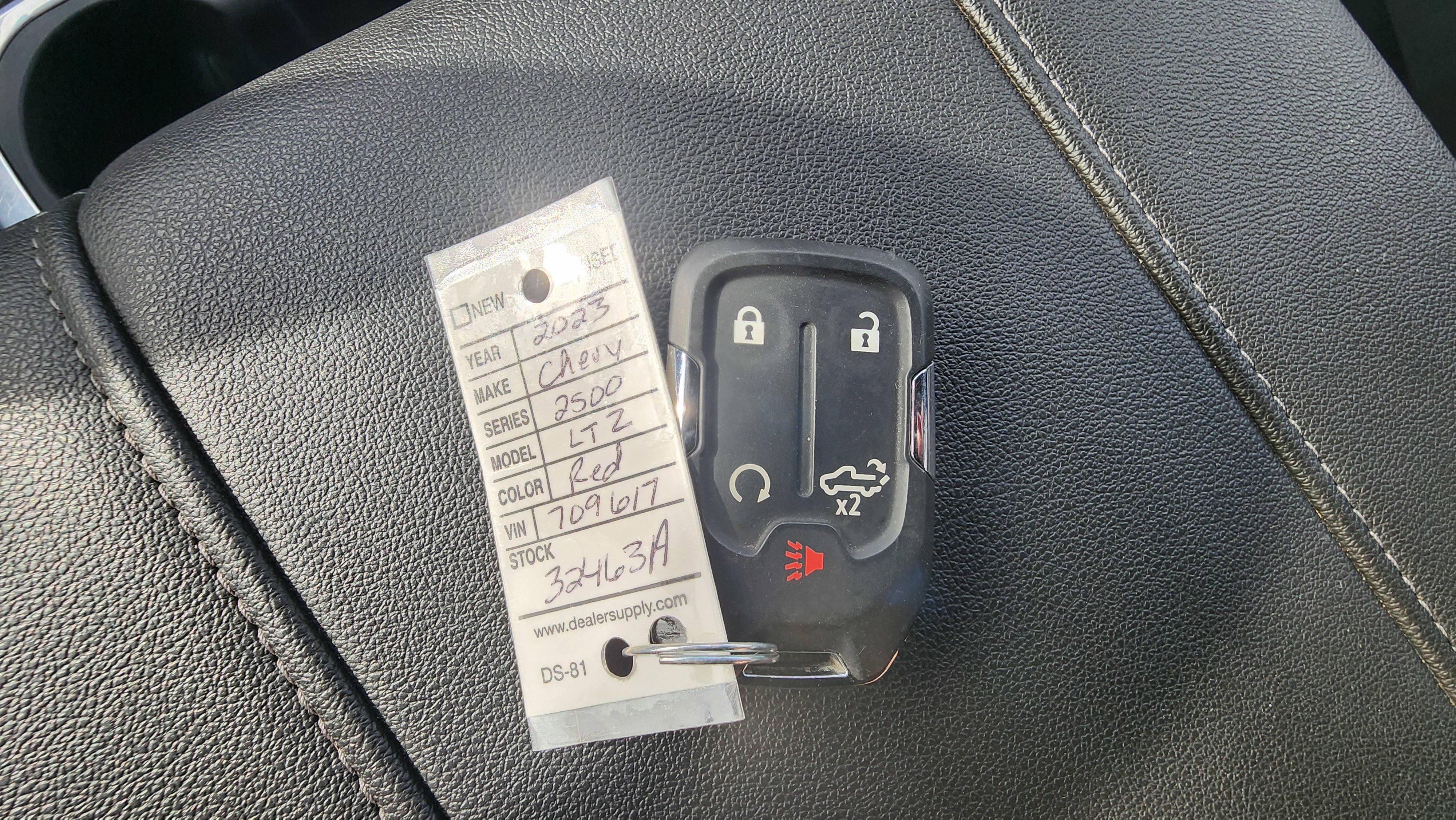 Certified 2023 Chevrolet Silverado 2500 LTZ w/ LTZ Convenience Package image 22