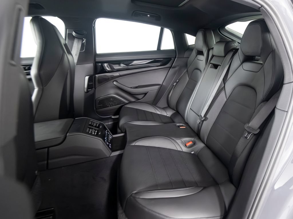 New 2026 Porsche Panamera 4 AWD/4WD image 38