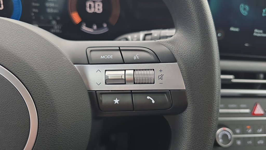 New 2025 Hyundai Tucson SE AWD/4WD image 24