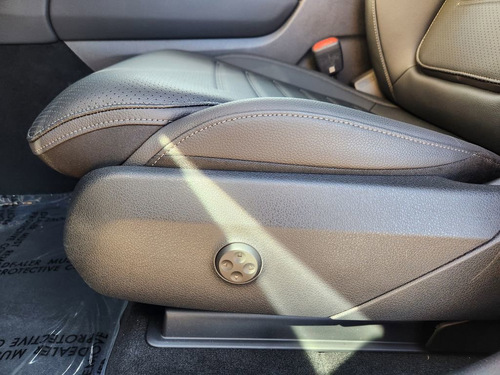 New 2026 Mercedes-Benz GLC 300 4MATIC image 23