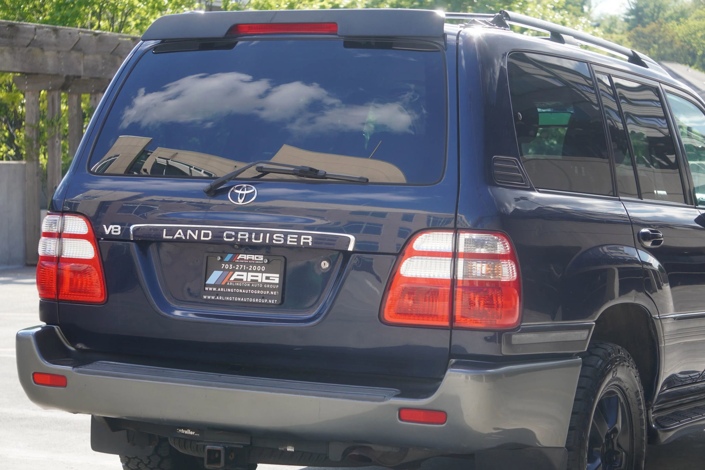 Used 2004 Toyota Land Cruiser AWD/4WD image 29