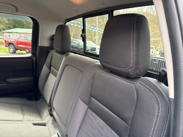 Used 2023 Nissan Frontier SV w/ SV Convenience Package image 25
