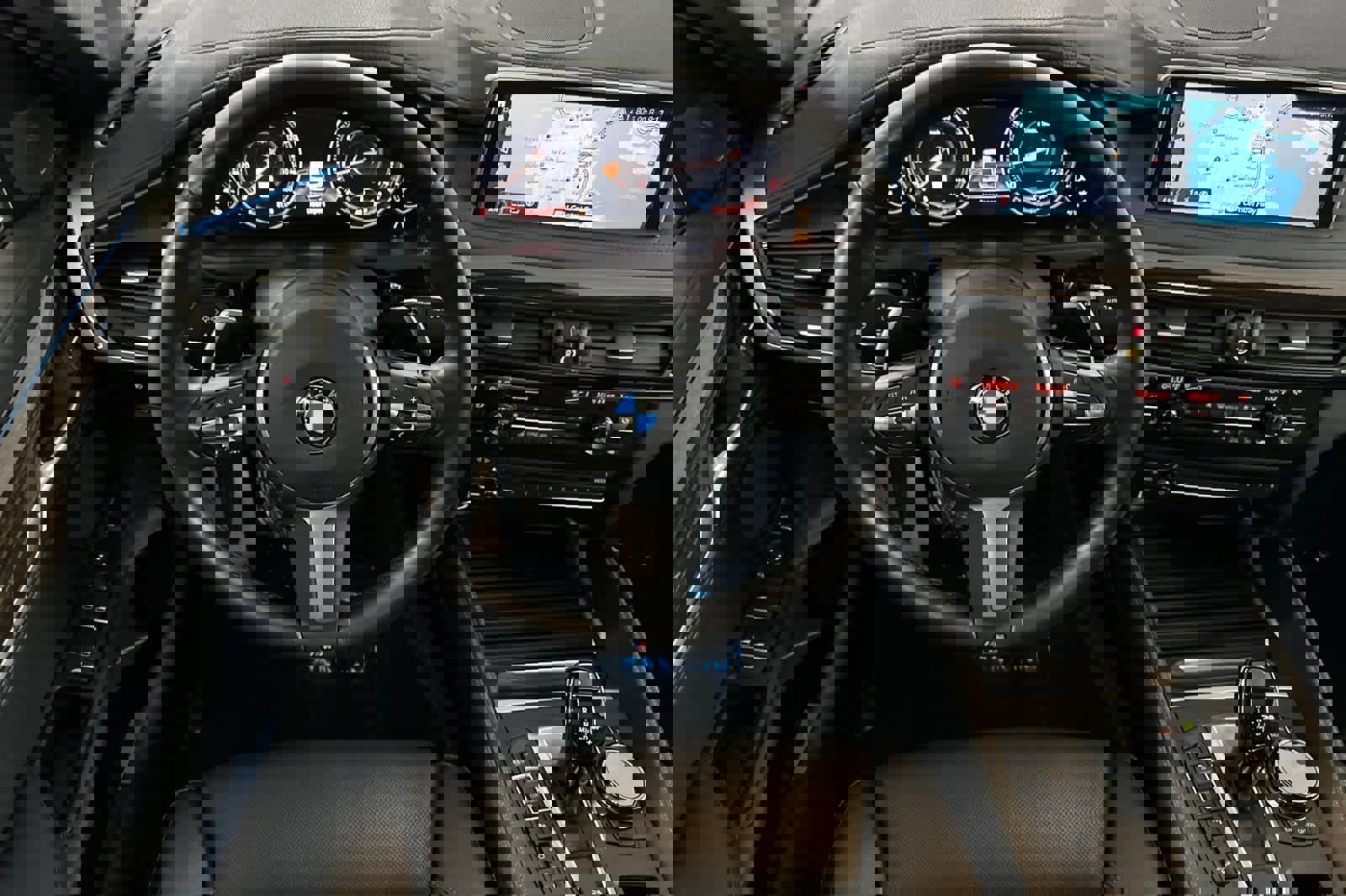 Used 2019 BMW X6 xDrive50i w/ M Sport Package image 14