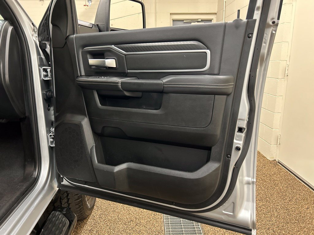 Used 2026 RAM 2500 Big Horn AWD/4WD image 18