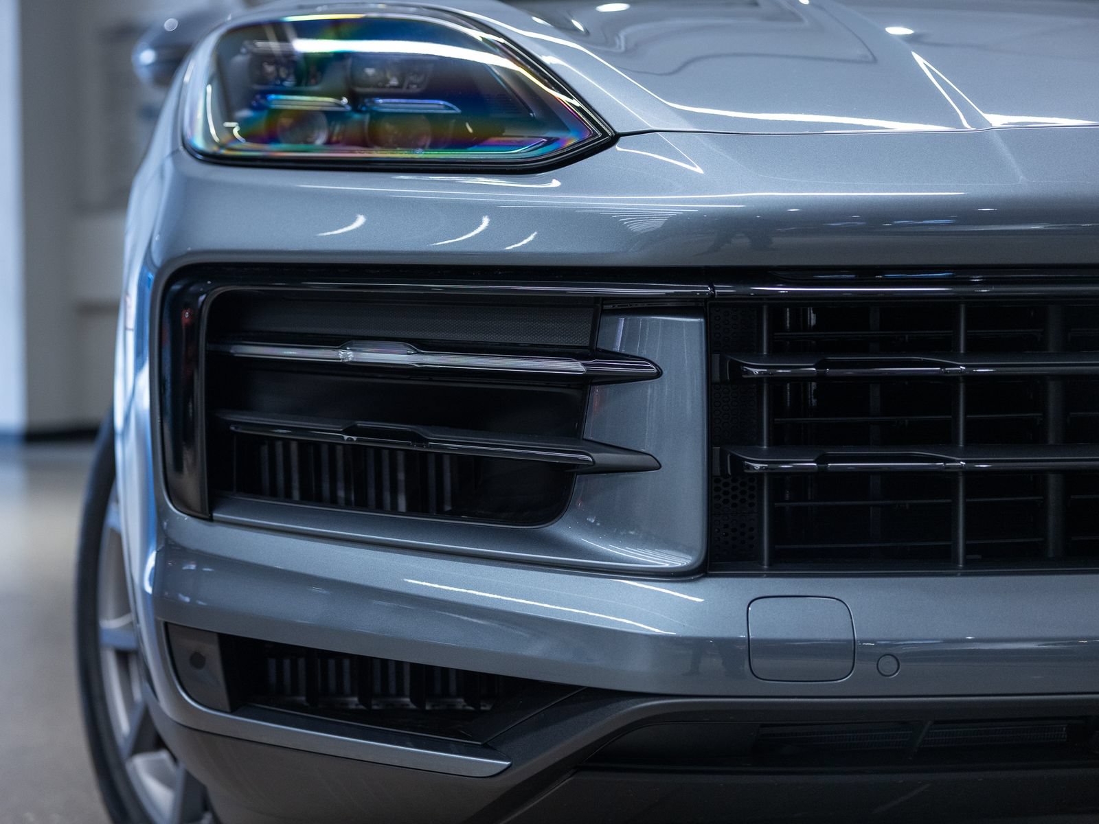 New 2026 Porsche Cayenne S AWD/4WD image 17