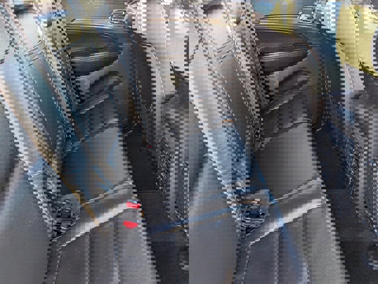 Used 2018 Jeep Grand Cherokee Limited image 11