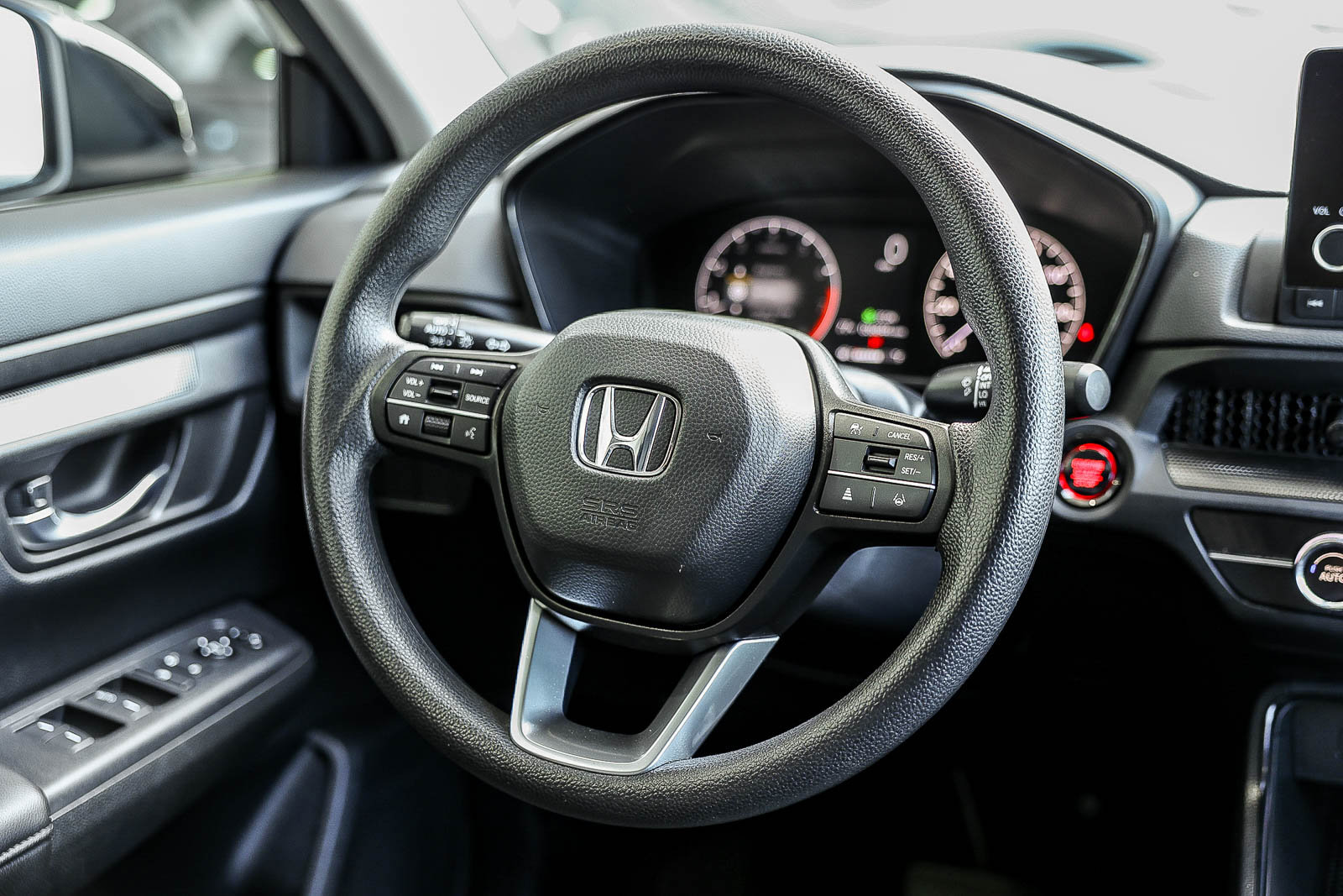 Used 2025 Honda CR-V LX image 19