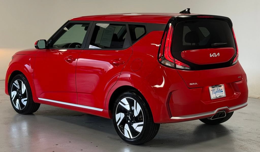 Used 2025 Kia Soul GT-Line FWD image 4