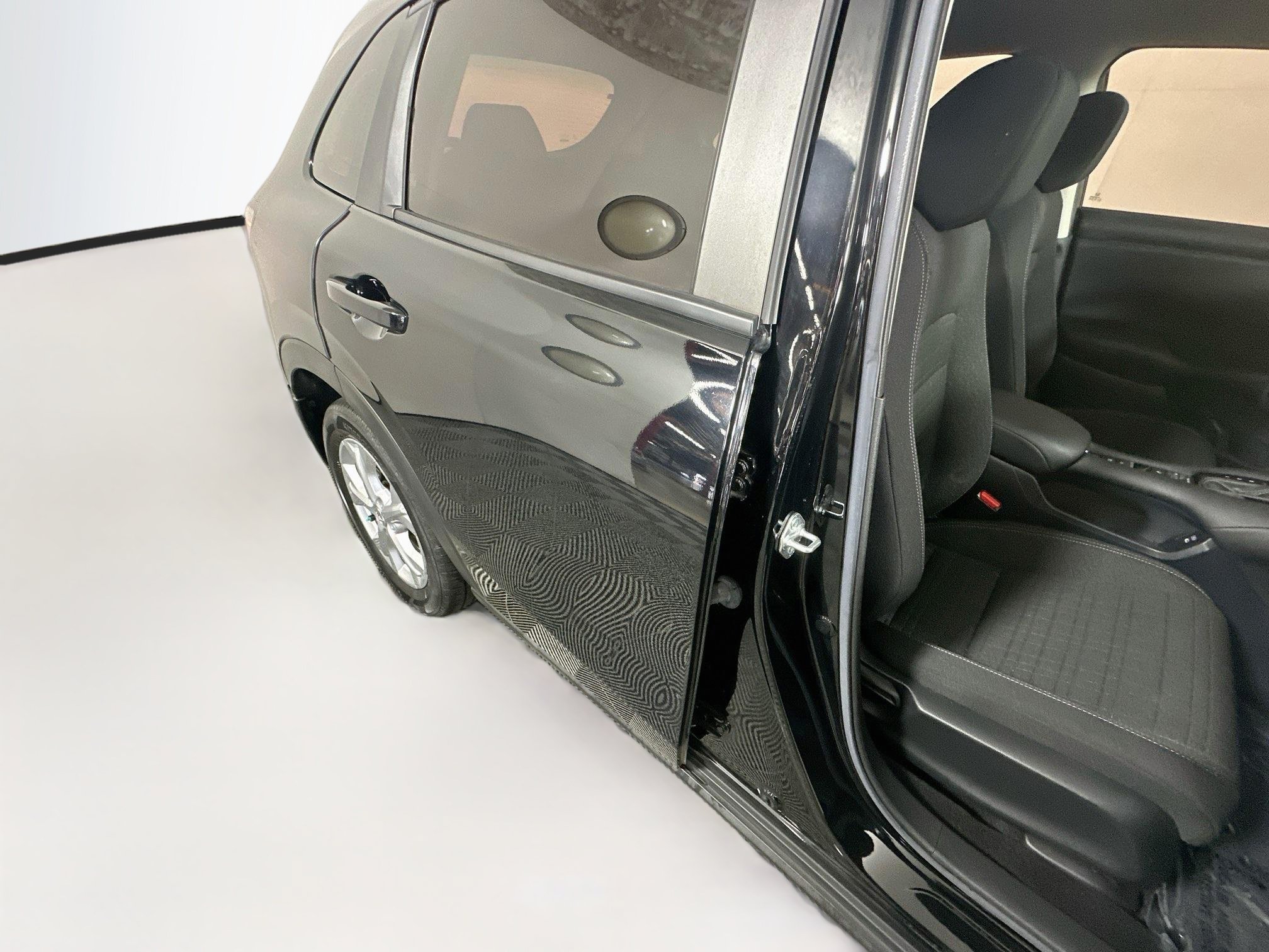 Used 2024 Honda HR-V LX image 28