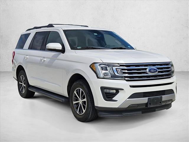 Used 2018 Ford Expedition XLT w/ Equipment Group 201A RWD image 3
