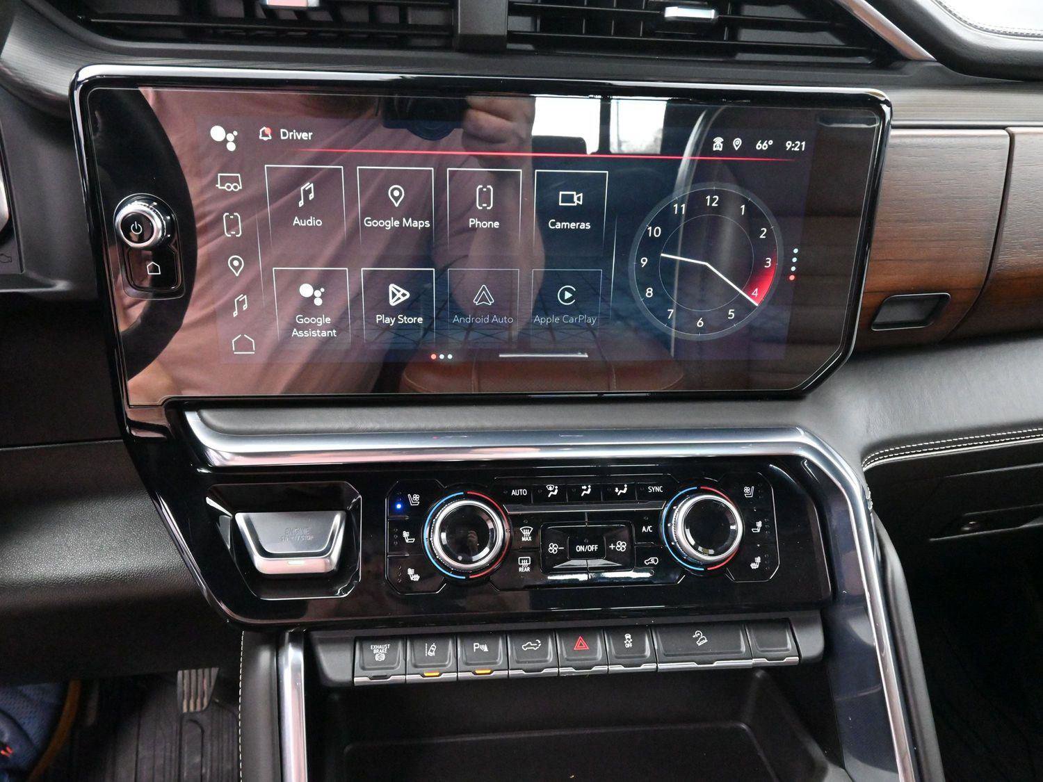 Used 2024 GMC Sierra 2500 Denali Ultimate w/ Max Trailering Package image 22