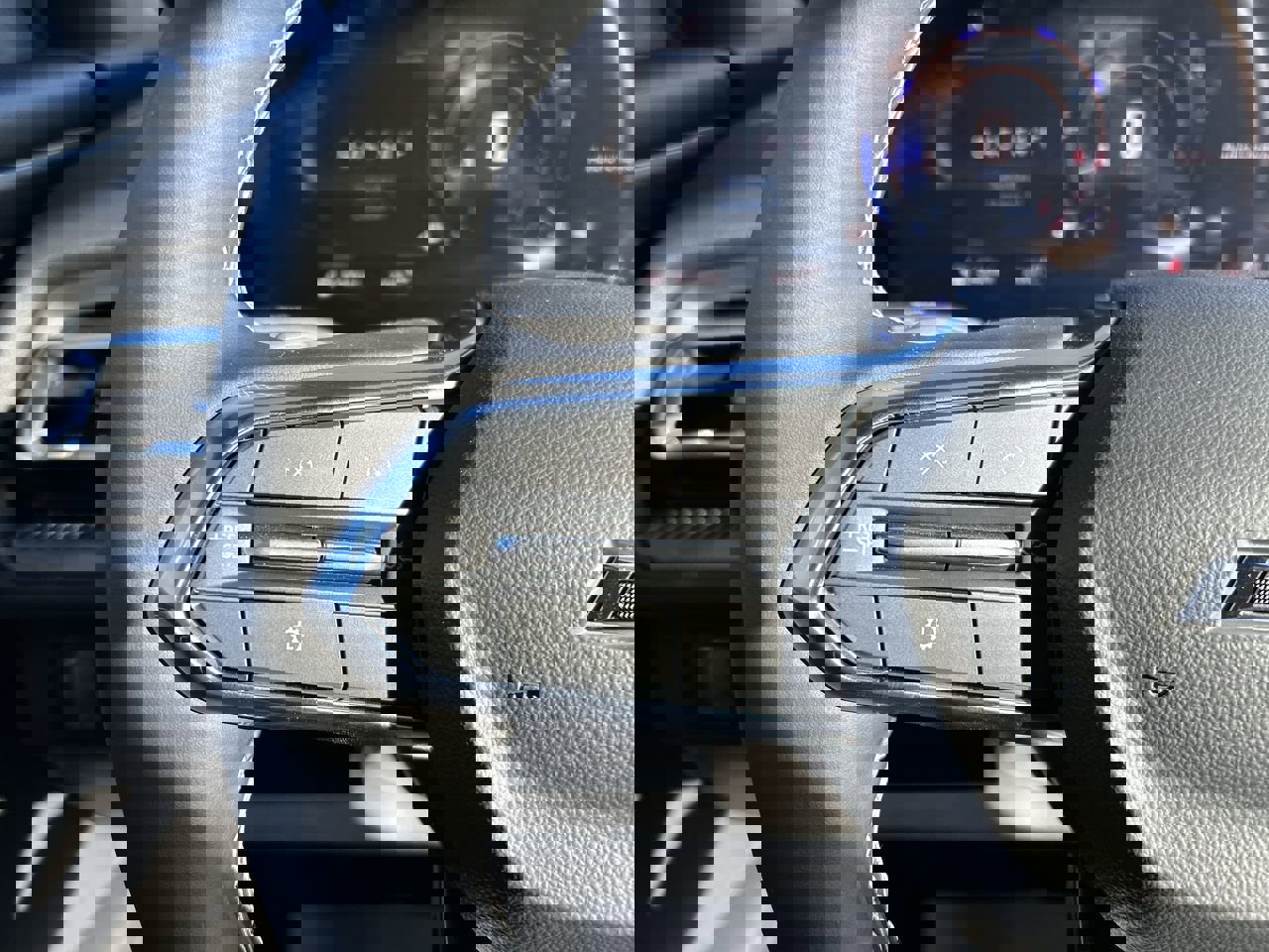 New 2026 Chevrolet Traverse LT w/ Midnight/Sport Edition image 28