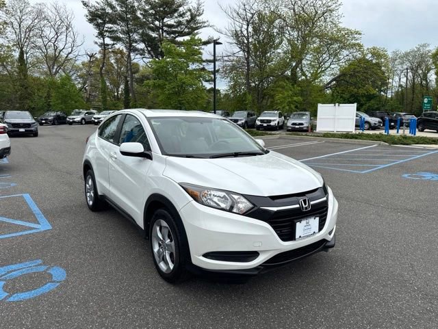 Used 2016 Honda HR-V LX image 10