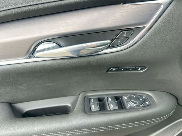 Used 2024 Cadillac XT6 Luxury FWD image 17