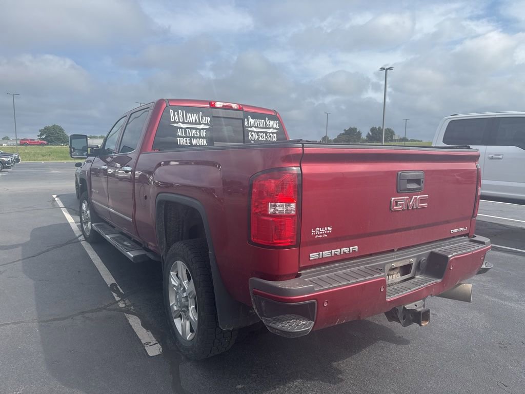 Used 2018 GMC Sierra 2500 Denali w/ Duramax Plus Package AWD/4WD image 6