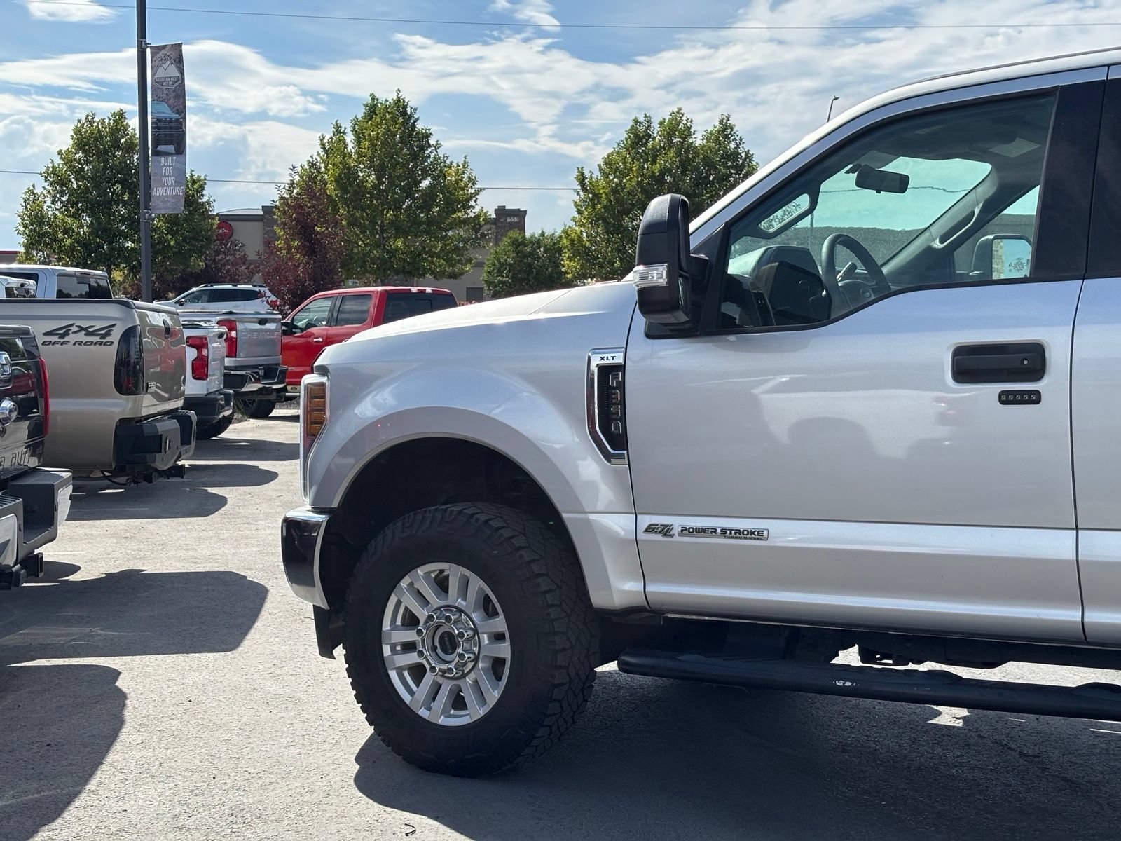 Used 2018 Ford F350 XLT w/ Camper Package AWD/4WD image 6