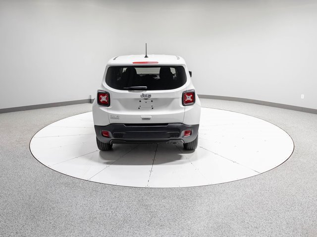 Used 2023 Jeep Renegade Latitude image 29