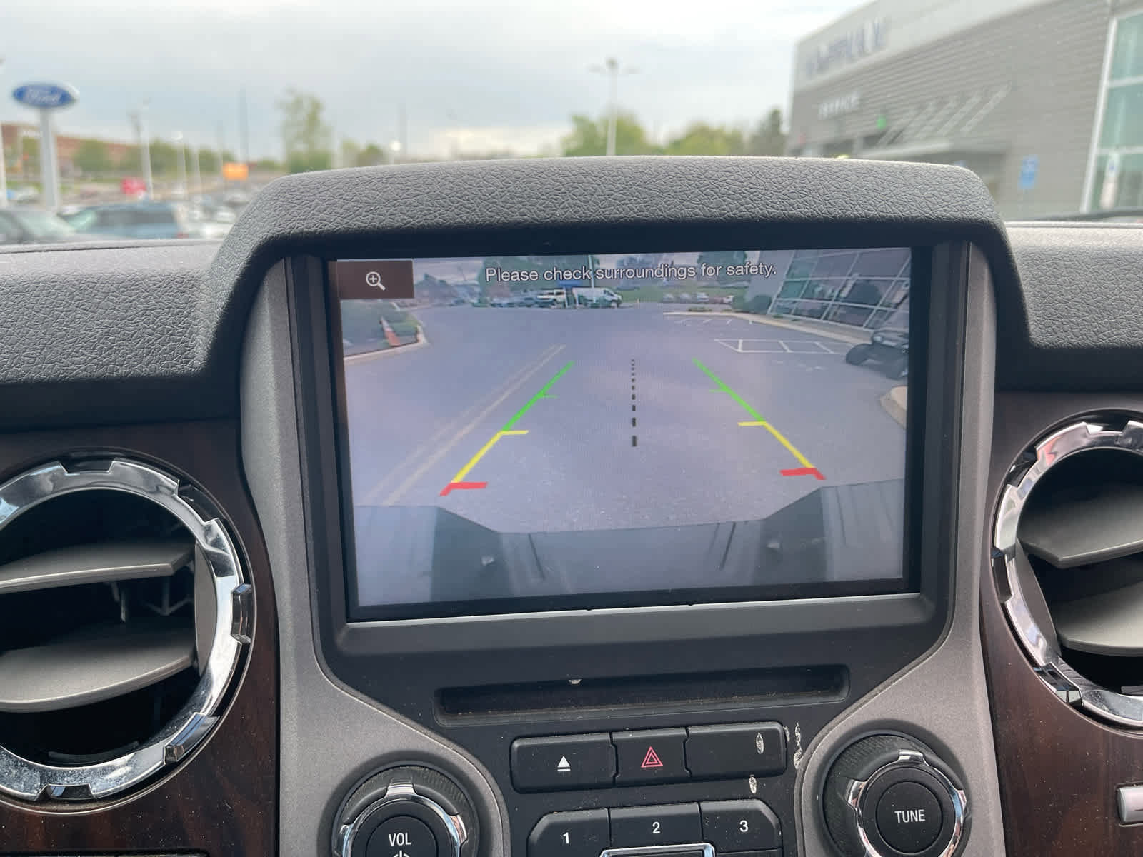 Used 2016 Ford F350 Lariat w/ Lariat Ultimate Package AWD/4WD image 17