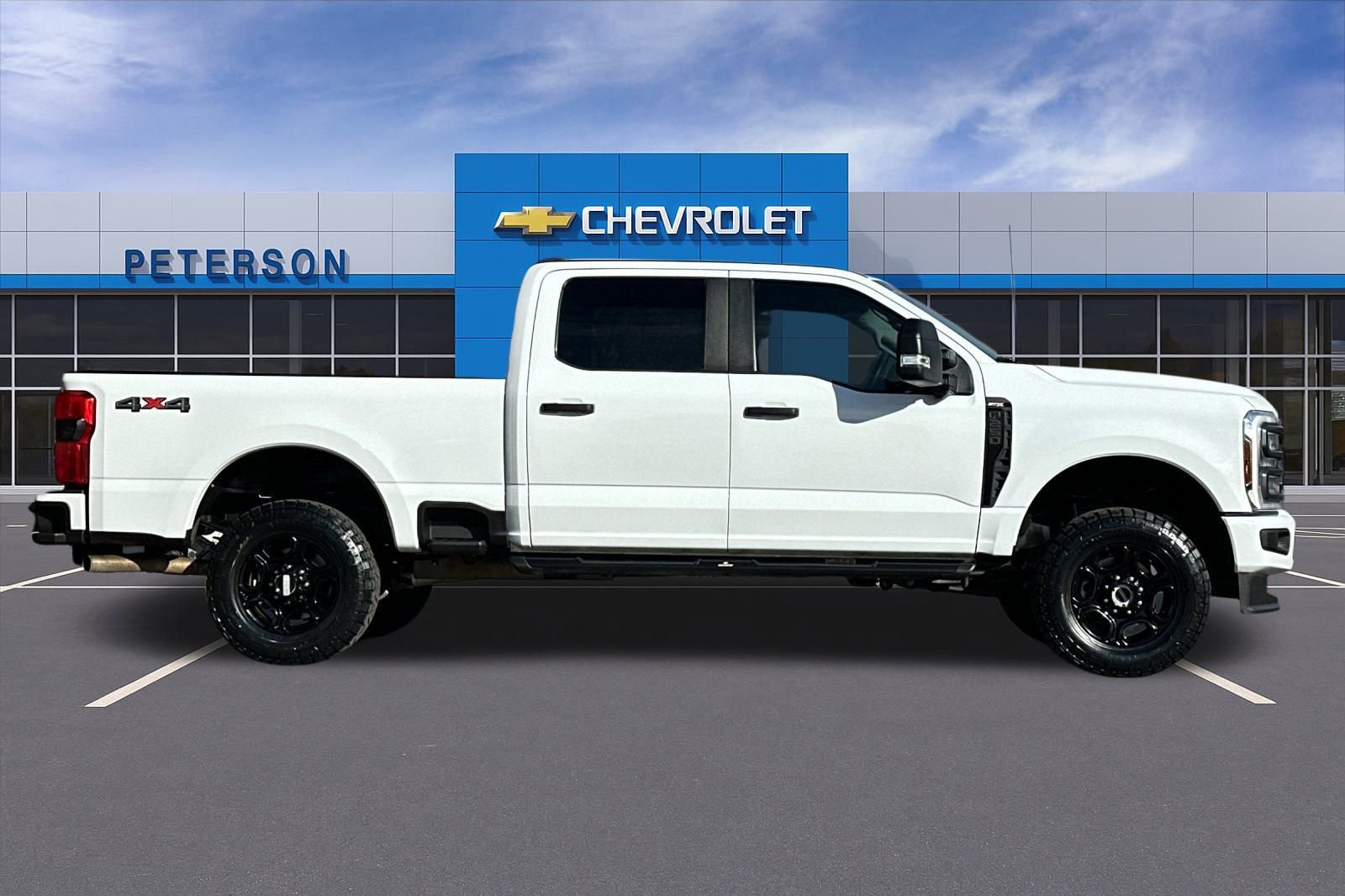 Used 2024 Ford F250 XL w/ STX Appearance Package image 3