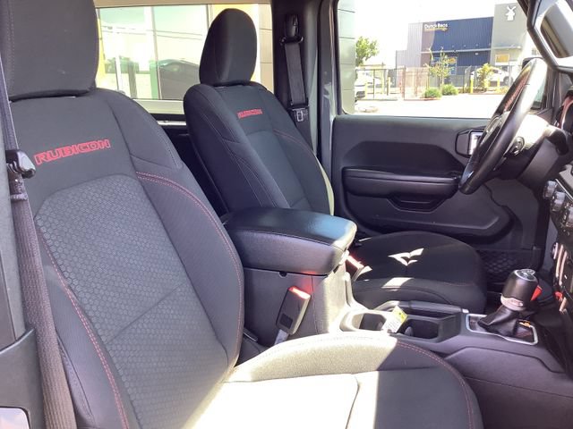 Used 2018 Jeep Wrangler Rubicon AWD/4WD image 30