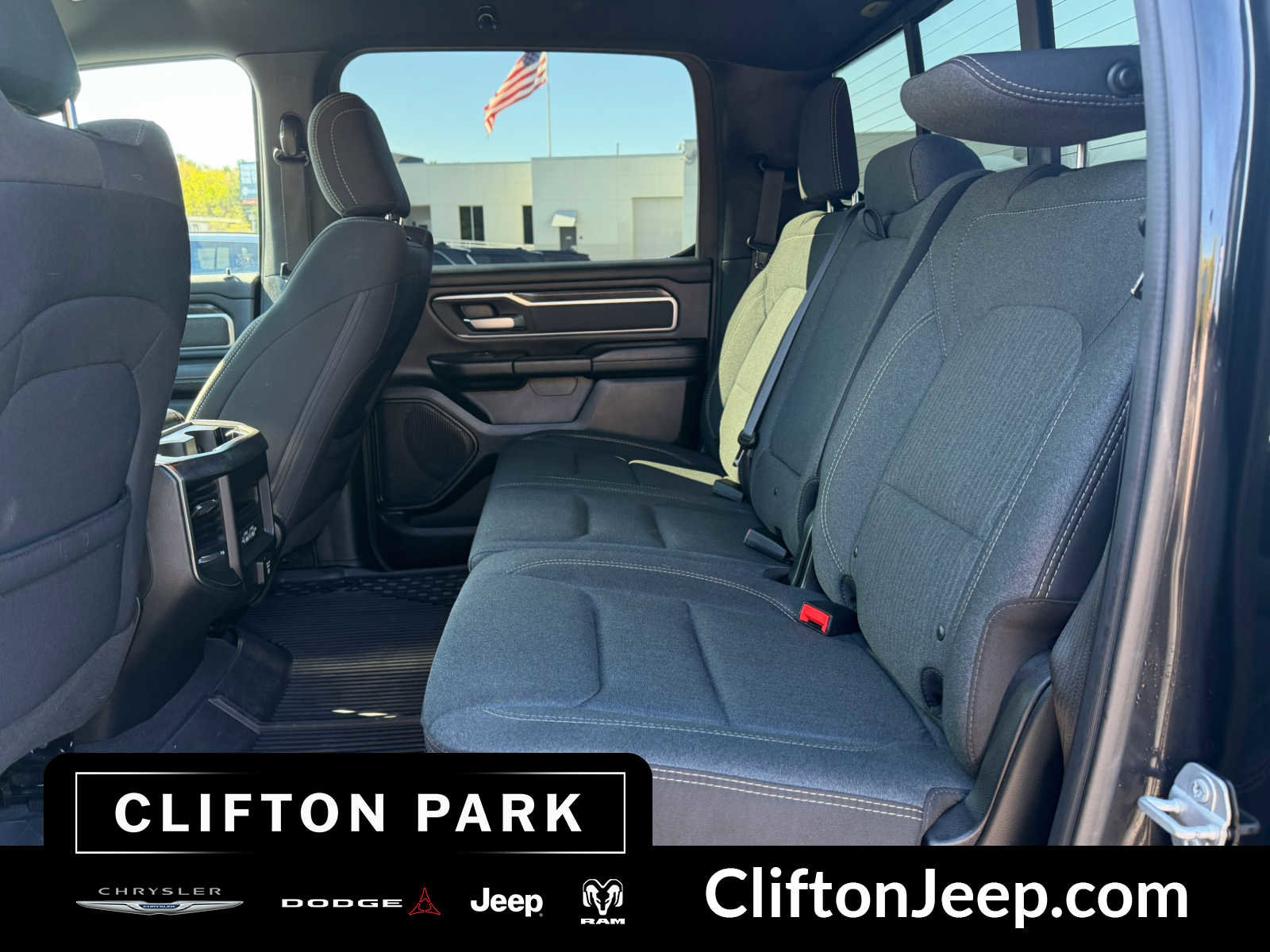 Used 2019 RAM 1500 Big Horn AWD/4WD image 15