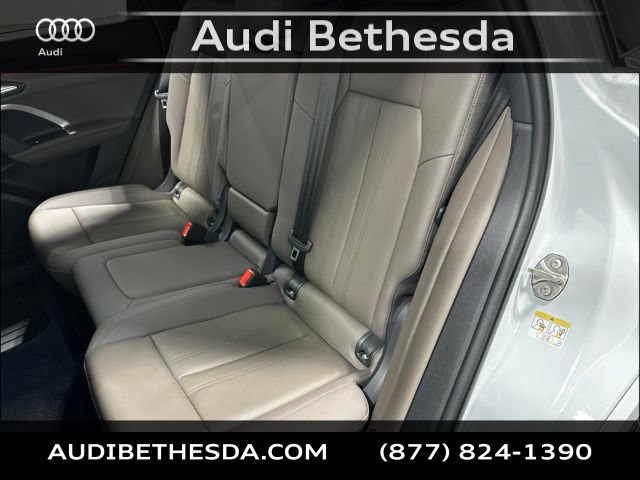 Certified 2025 Audi Q5 Premium w/ Premium Plus AWD/4WD image 30