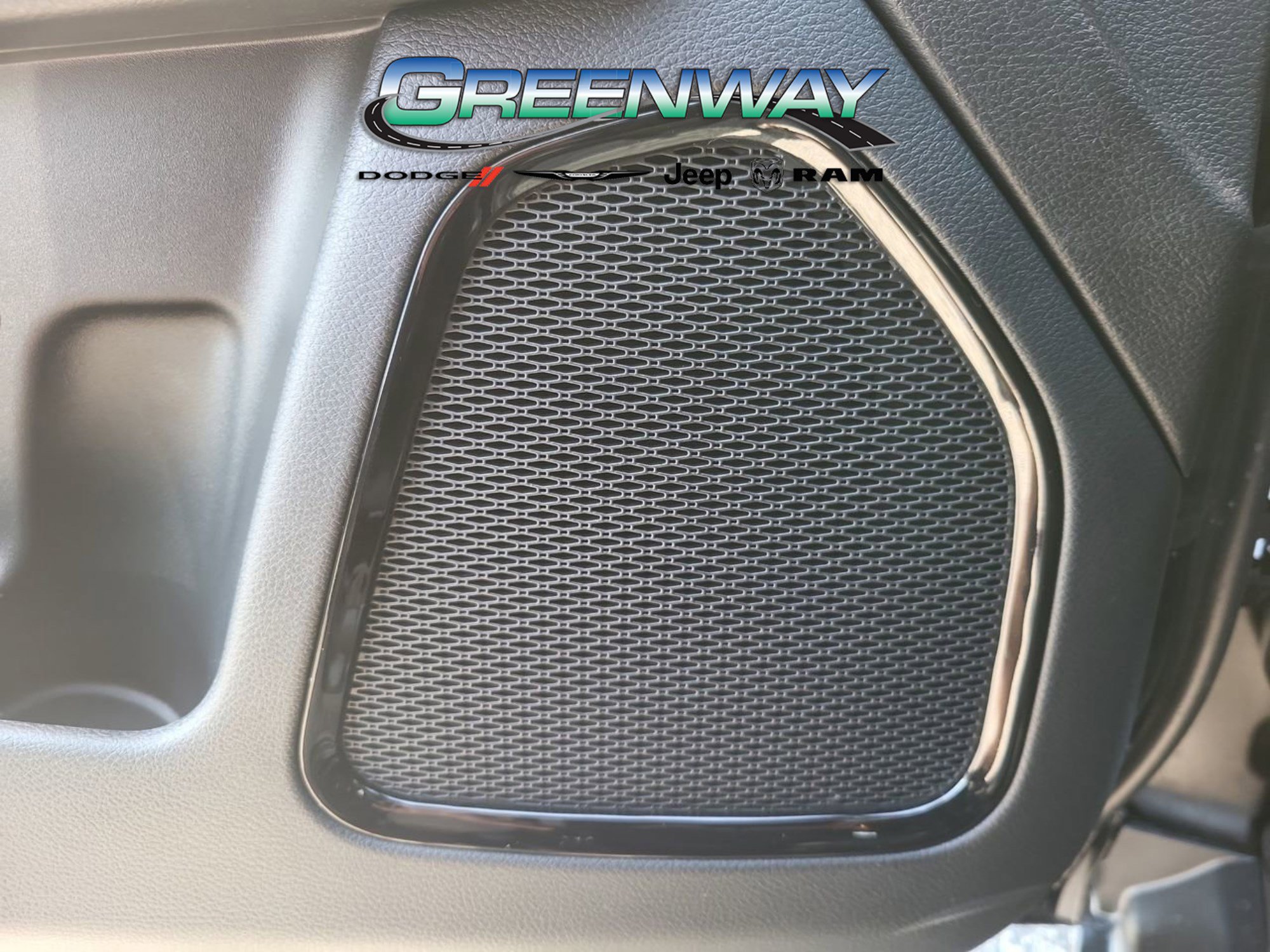 New 2026 Jeep Compass Latitude image 16