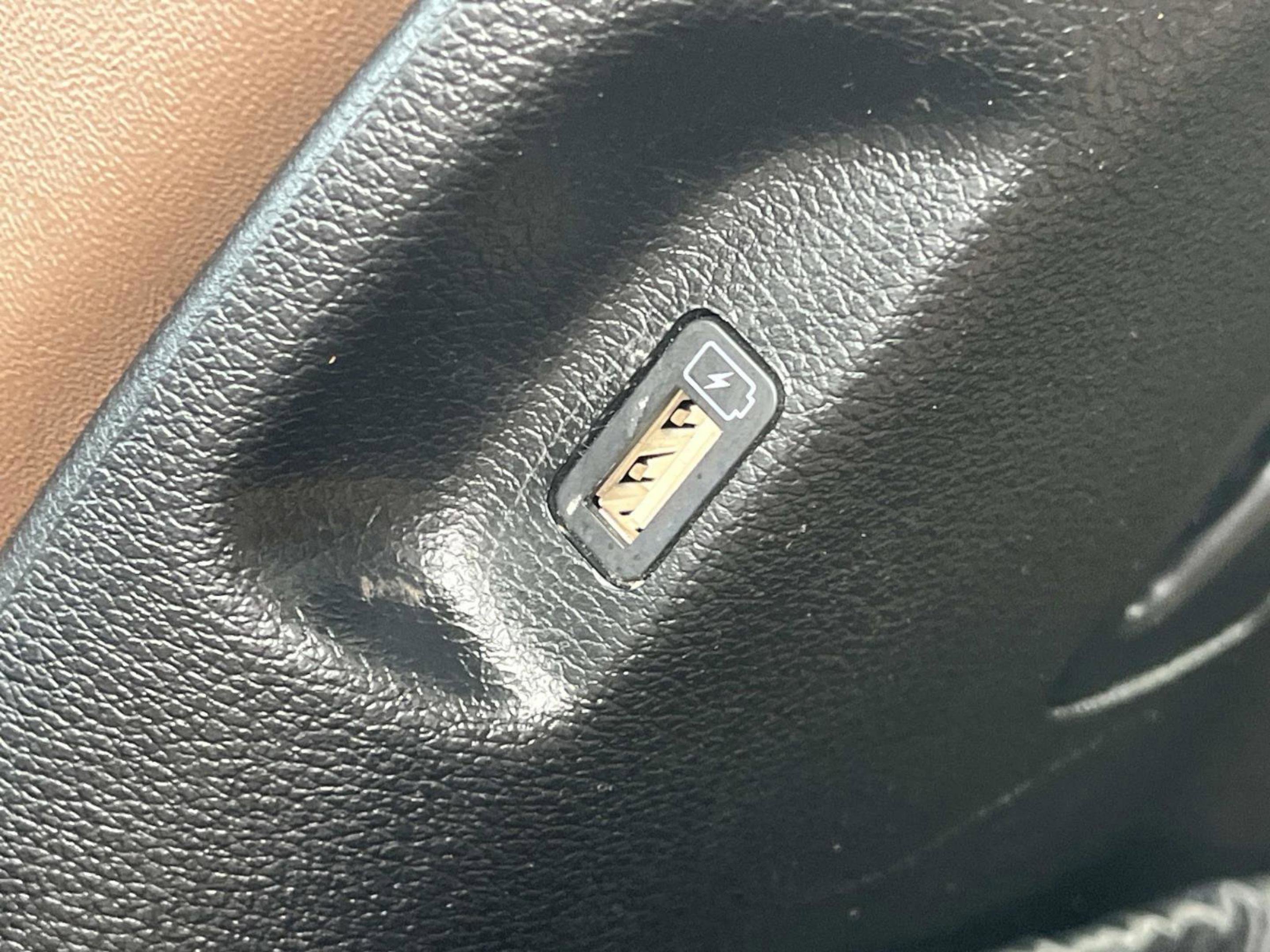 Used 2022 Kia Telluride SX w/ SX Prestige Package image 17