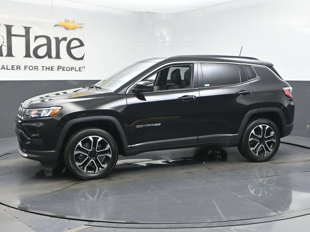 Used 2023 Jeep Compass Limited w/ Sun and Sound Group AWD/4WD image 32